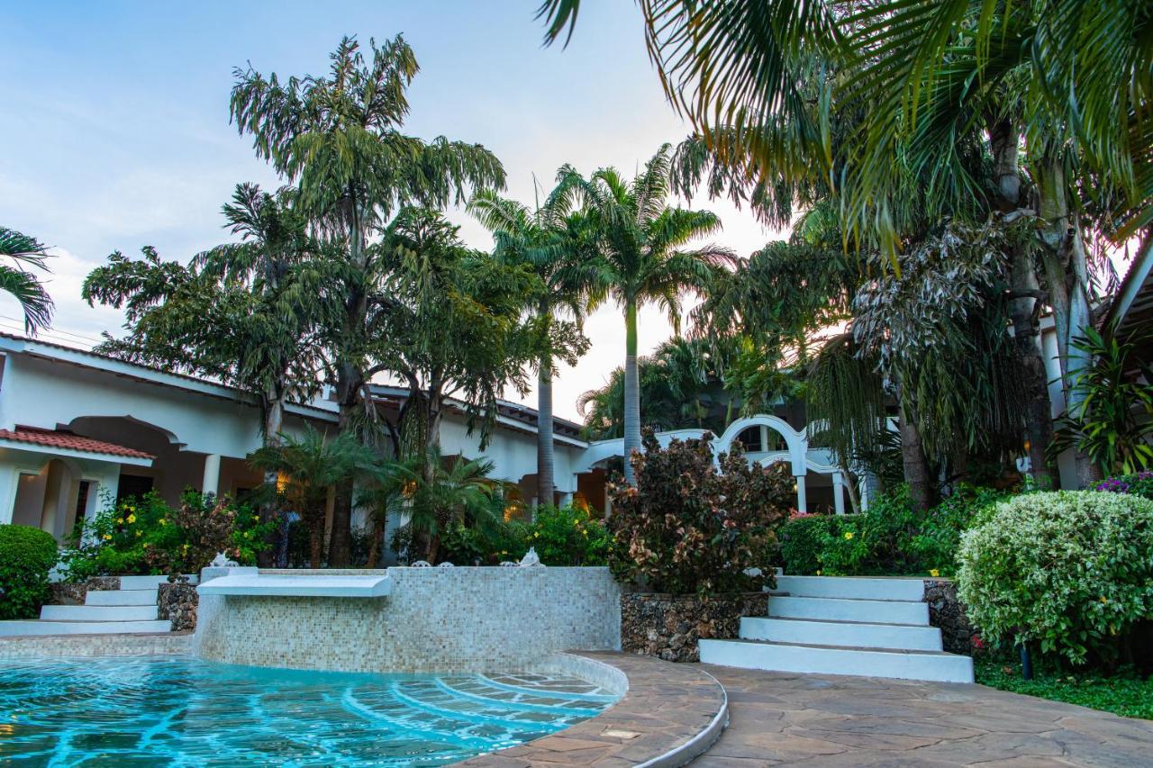 Hotel Villa Μαλίντι Εξωτερικό φωτογραφία