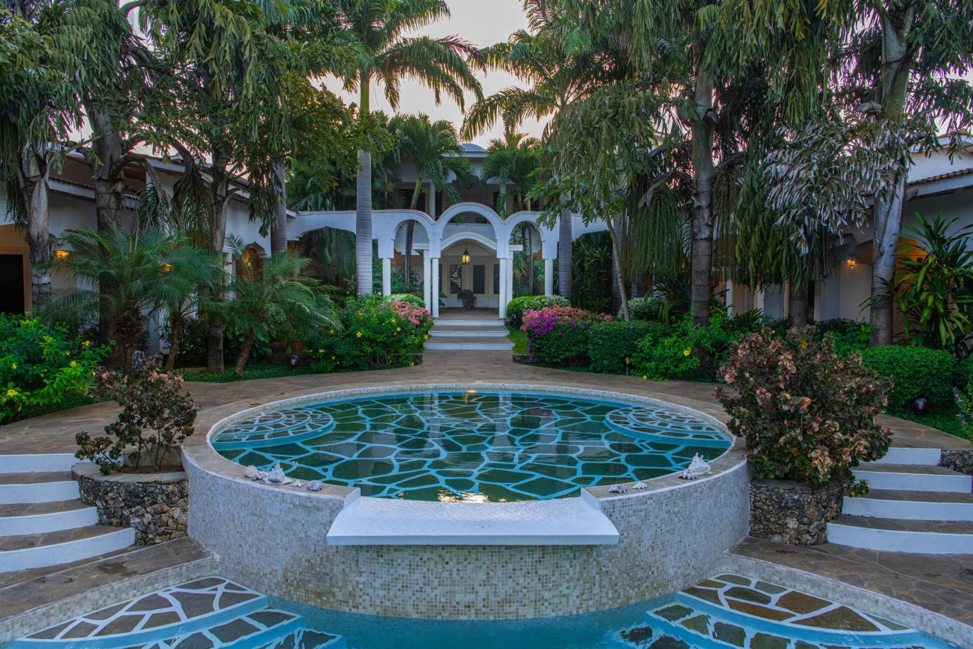 Hotel Villa Μαλίντι Εξωτερικό φωτογραφία